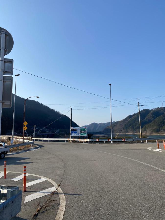 花緑里-Hanamidori-乙原のやど 岐阜下呂温泉郡上飛騨金山湖畔リゾート Гуджо Екстериор снимка